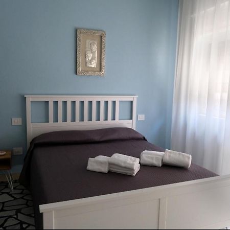 Sole & Luna Guest House Бари Экстерьер фото