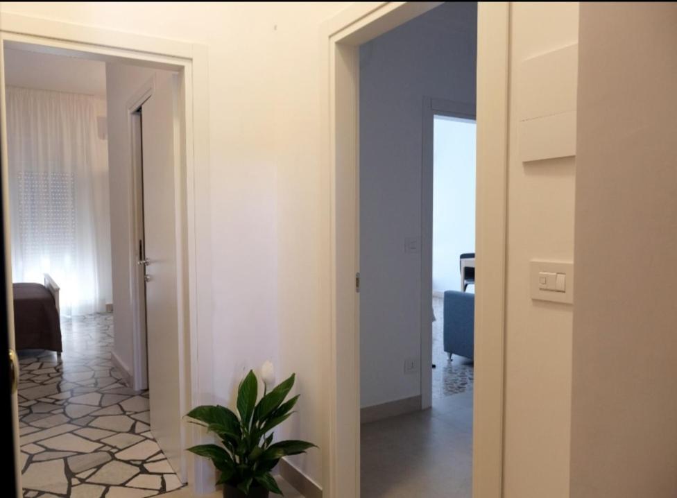 Sole & Luna Guest House Бари Экстерьер фото
