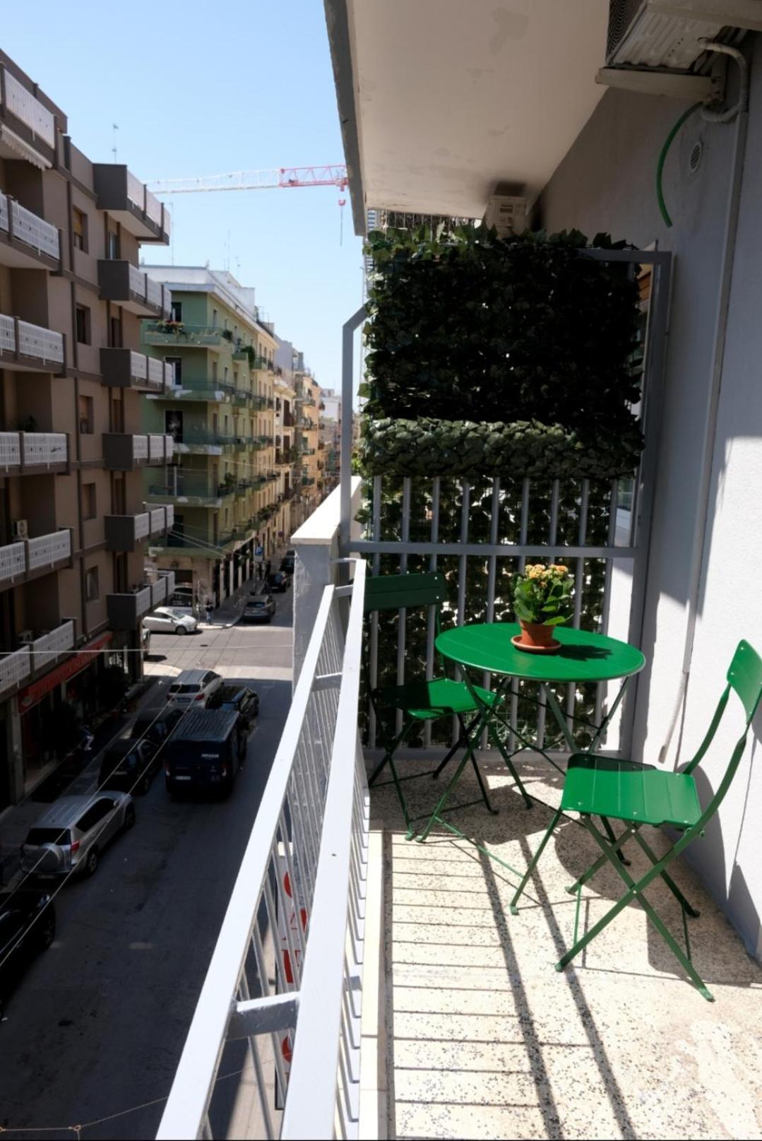 Sole & Luna Guest House Бари Экстерьер фото